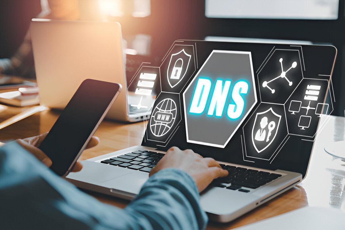 Cloud-Based DNS vs Traditional: Which One Wins In 2025?